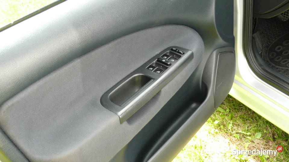 Skoda Octavia 20 benzyna 2004r Combi Kombi Sokółka