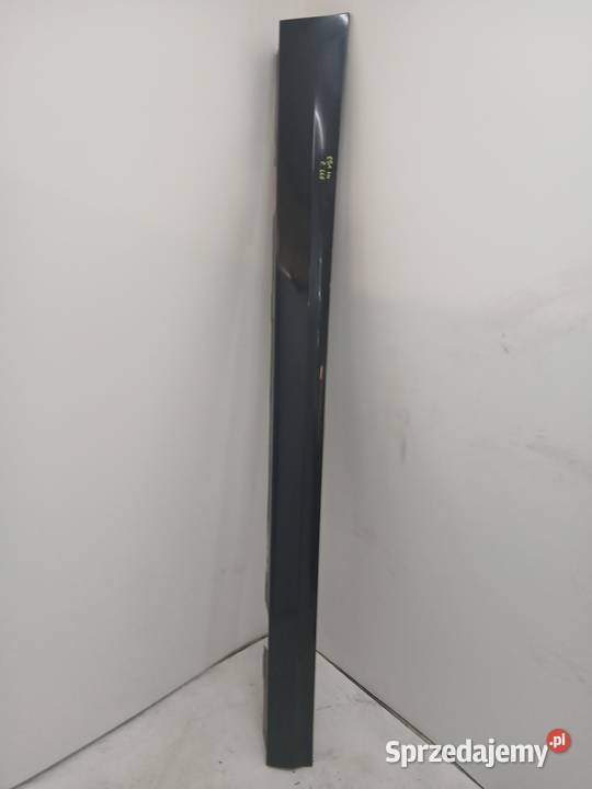 LISTWA PROGOWA PRAWA BMW E90 E91 LIFT 6689 osobowe Strzyżewice