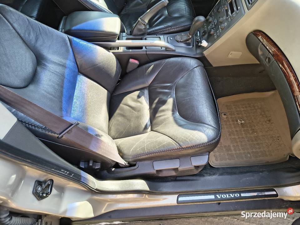 Xc70 4x4 LPG hak beżowy Rzeszów