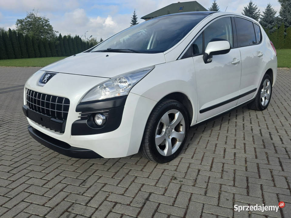 Peugeot 3008 16Turbo benz AutomatNaviPanorama światła przeciwmgielne 3008 Peugeot Kutno