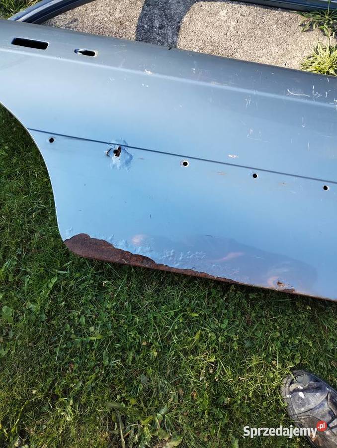 Mercedes W116 SEL długa wersja drzwi tylne prawe wielkopolskie Ostrów Wielkopolski