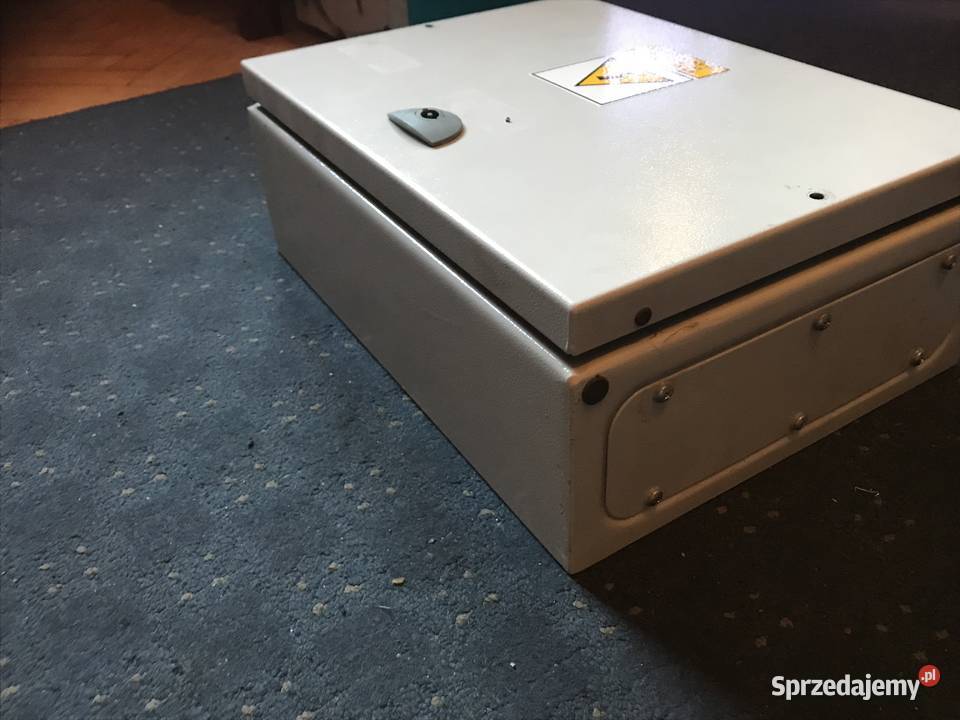 Skrzynka elekryczna IP 66 używana 30 x 40 x 16 dolnośląskie Wrocław