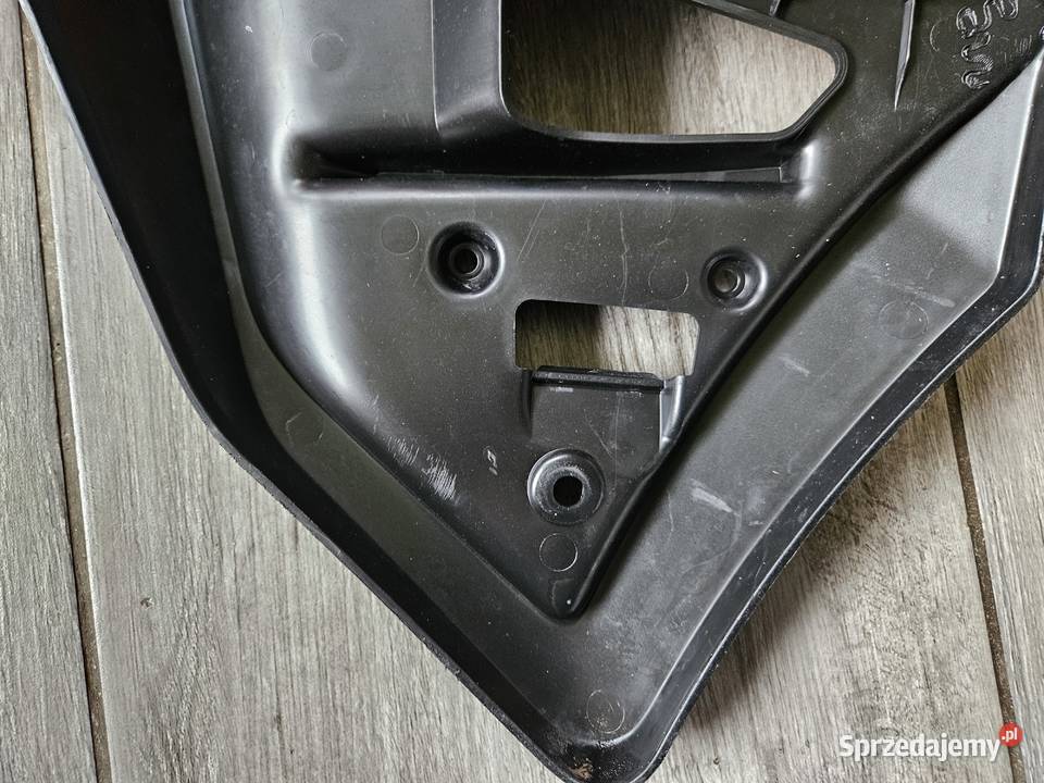 Boczek bok owiewka Yamaha MT07 Tracer 7 700 Turek
