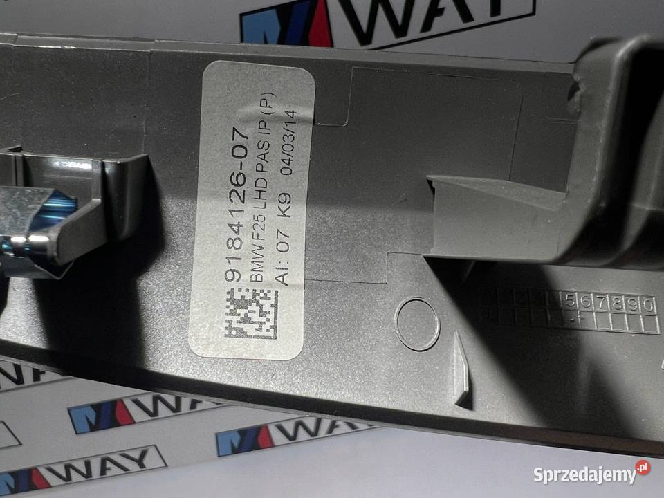BMW X3 F25 LISTWA OSŁONA DEKOR DESKI sprzedam