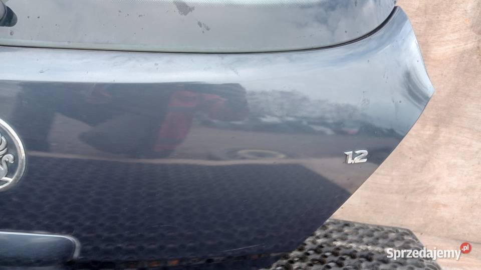 OPEL CORSA D HB 3D KLAPA TYŁ Z168 osobowe Zbierkowo
