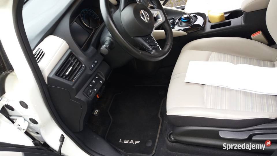 Nissan Leaf 62 kWh limited 10 biała perła czujnik deszczu Sierpc