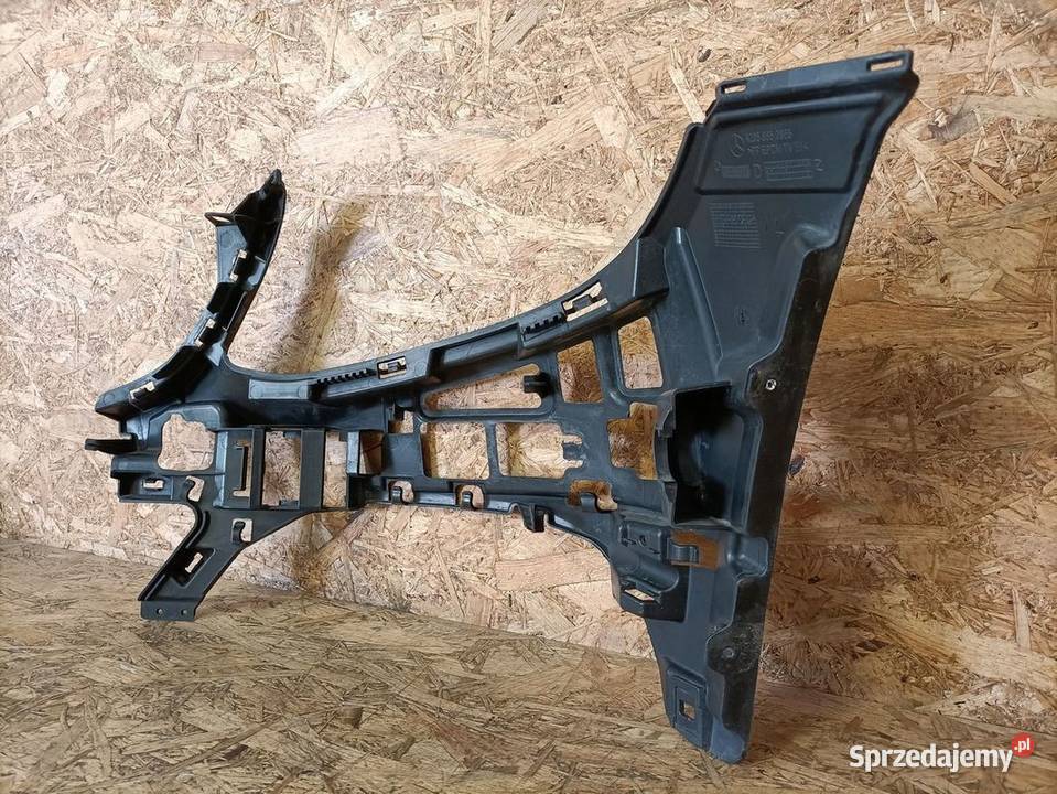 MERCEDES CKLASA W205 14 ŚLIZG ZDERZAKA PRAWY Pleszew