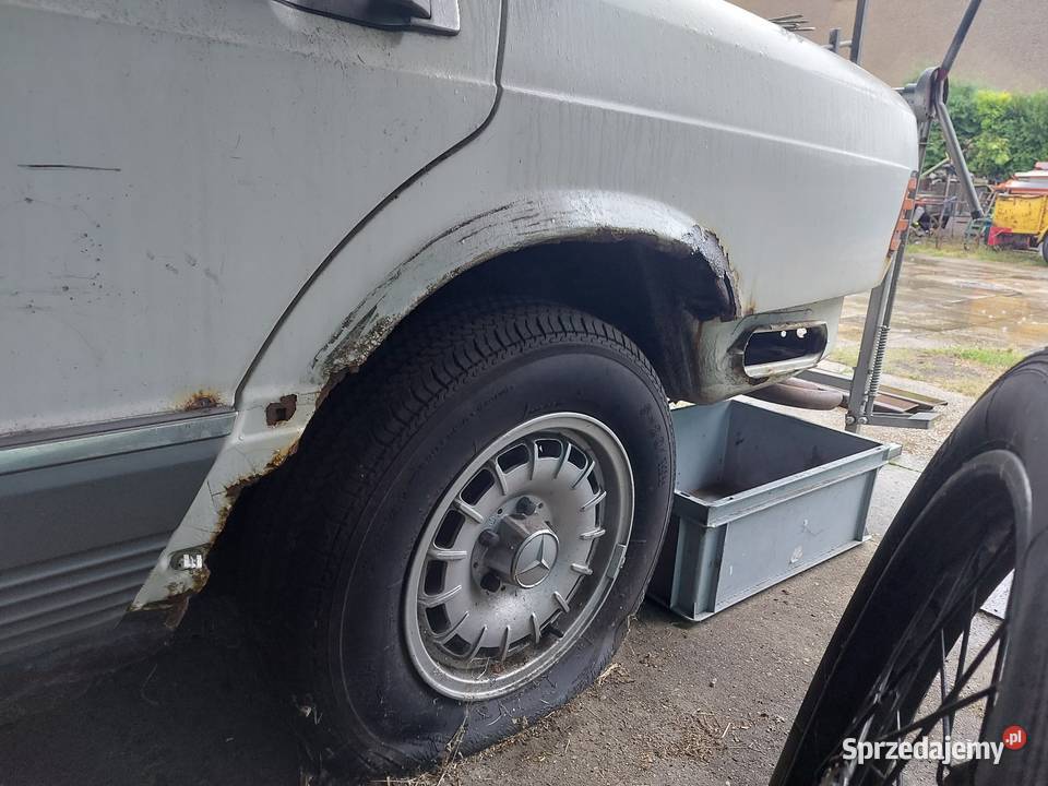 Mercedes 280 SE W 126 automatyczna śląskie