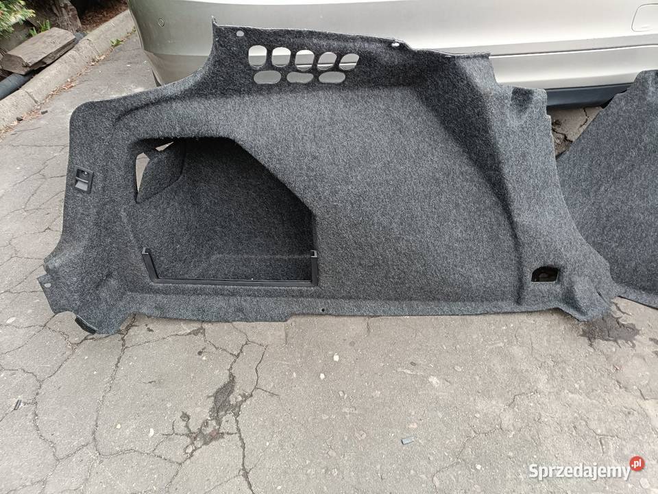 Passat B6 boczki bagażnika sedan komplet osobowe Tapicerki samochodowe małopolskie sprzedam