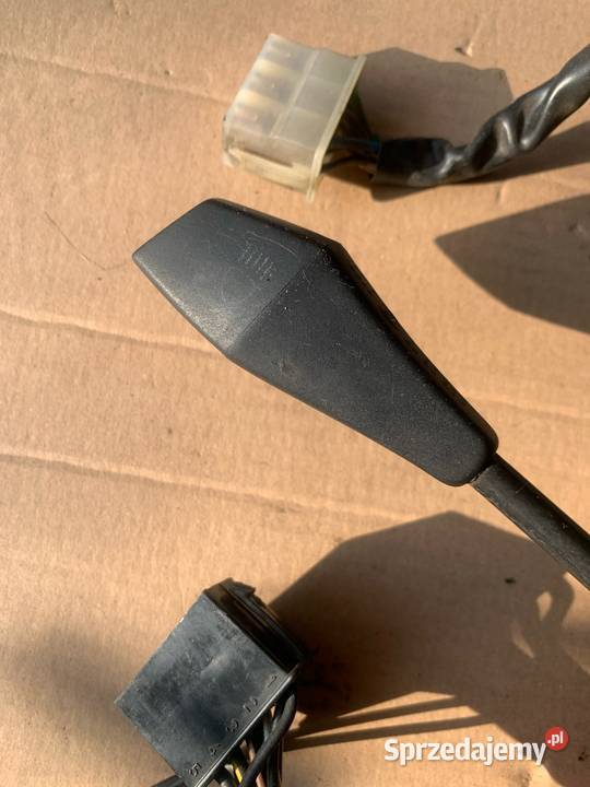 Przełączniki manetek wycieraczek i Mszana