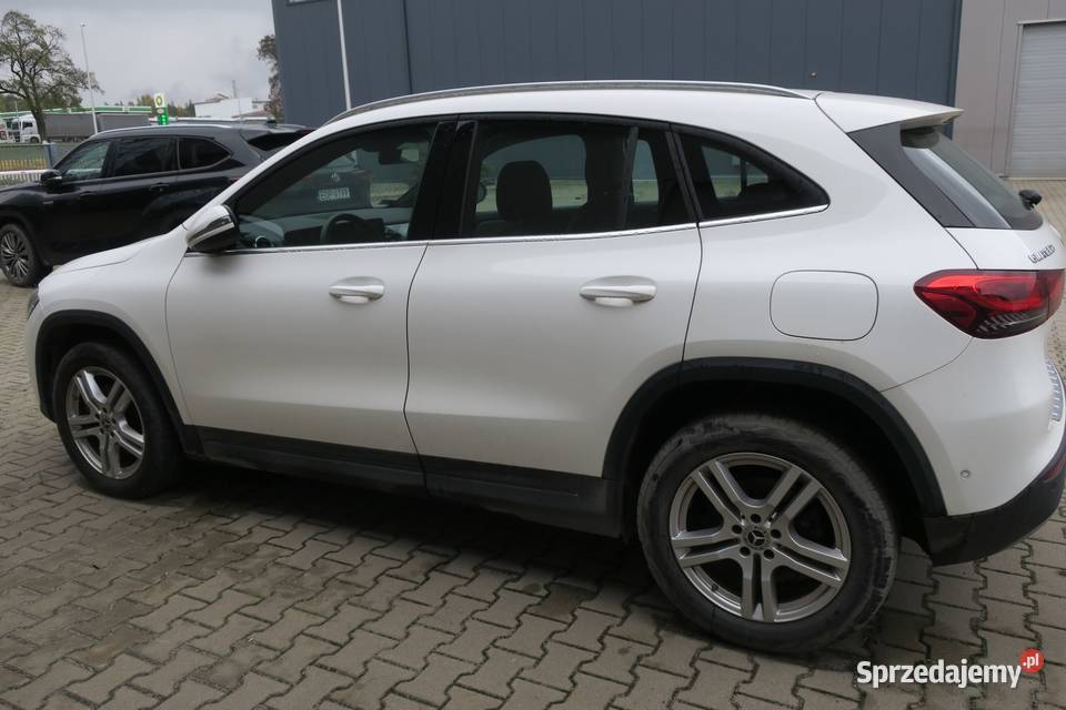 Samochód osobowy MERCEDESBENZ GLA 180d 1950cm3 łódzkie Opoczno