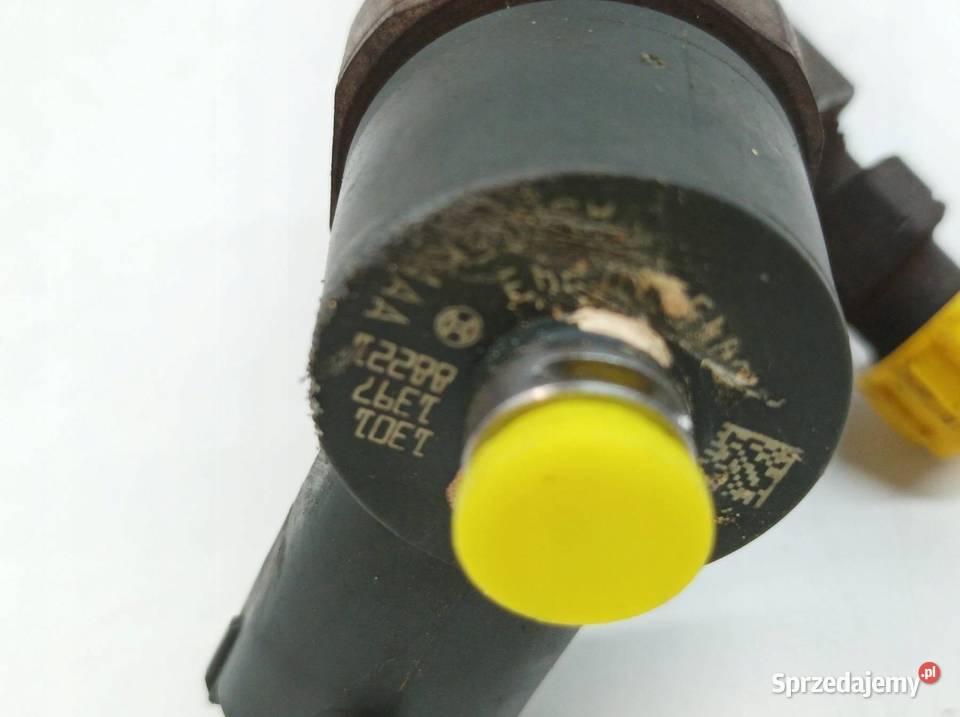 WTRYSKIWACZ 0445110243 19 CDTI Opel Signum I