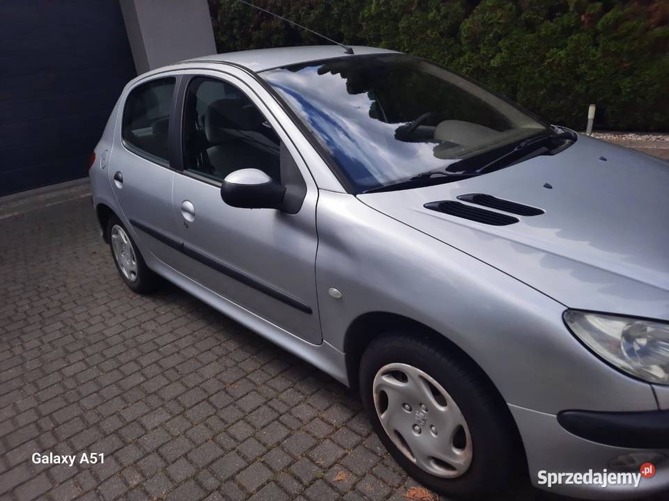 Peugeot 206 14 benzyna gniazdo USB