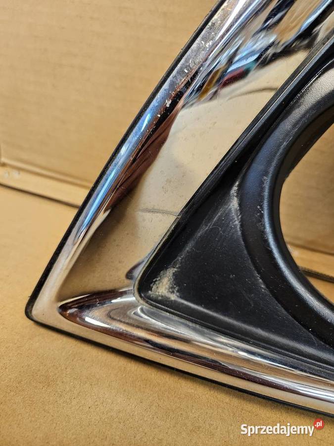 ISUZU D KRATKA ZDERZAKA LEWA PRZÓD