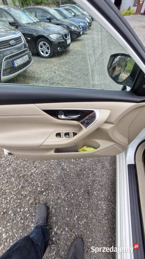 Nissan Altima 2014 35 V6 Benzyna 200 biały Częstochowa