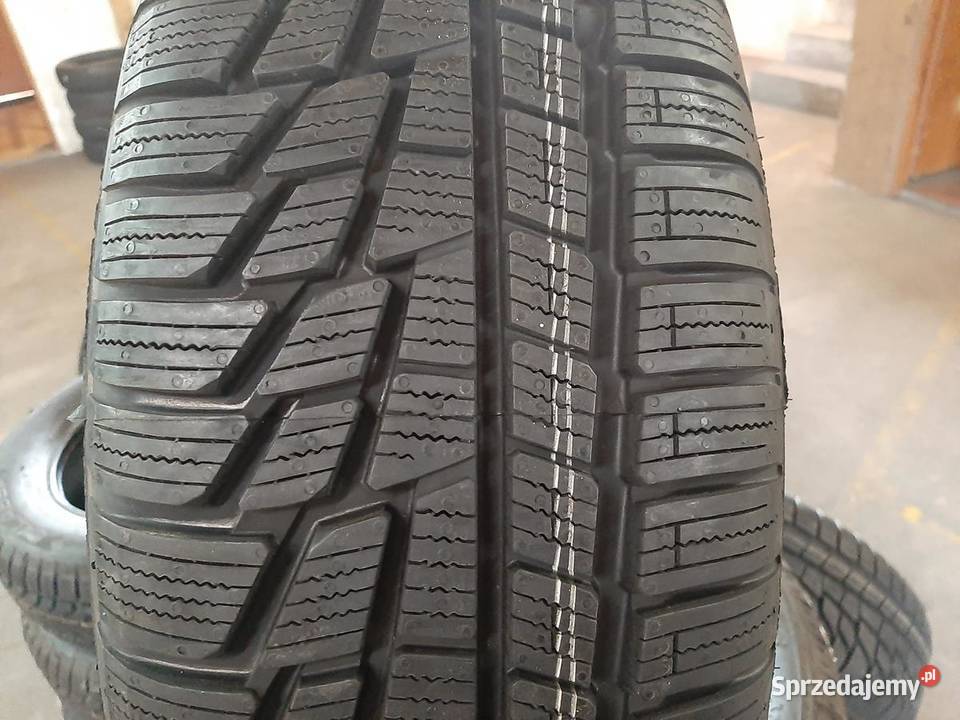 2x Opona nieużywana zimowa 21570R15 NOKIAN 259