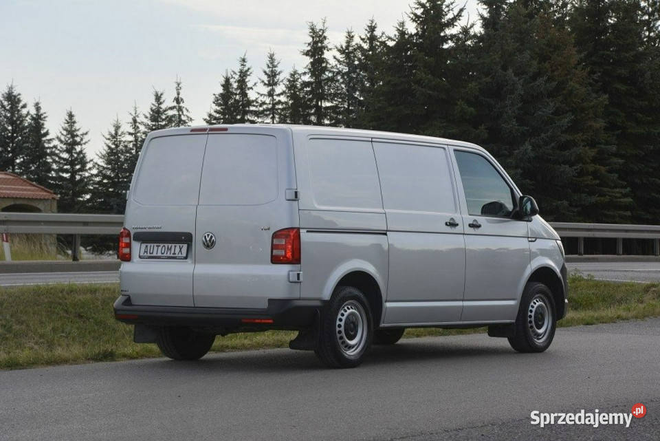 Volkswagen Transporter 20 TDI L1H1 nawigacja welurowa tapicerka