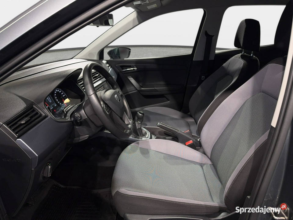 Seat Arona Style 10TSI 95 M5 2018 r salon Myślenice