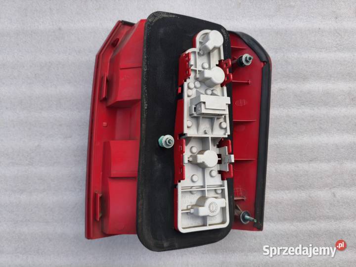Lampa Lewy Tył Tylna Lewa Audi A2 8Z 8Z0945095 Wyszków
