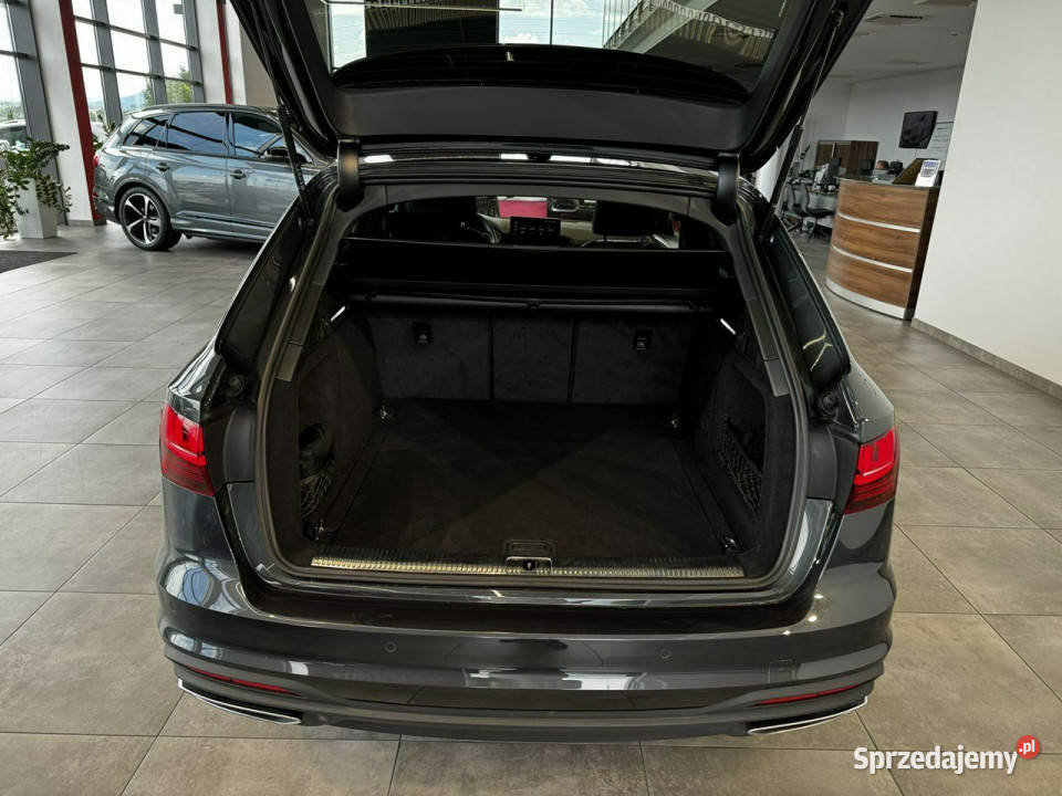 Audi A4 Avant 35TFSI mHEV 150 Stronic 2023 r garażowany Myślenice