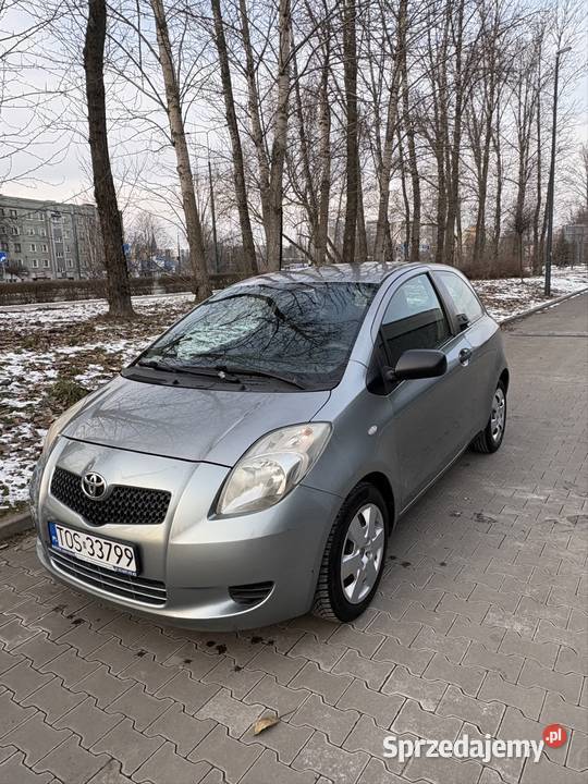 Sprzedam Toyota Yaris 998cm3 Sosnowiec sprzedam