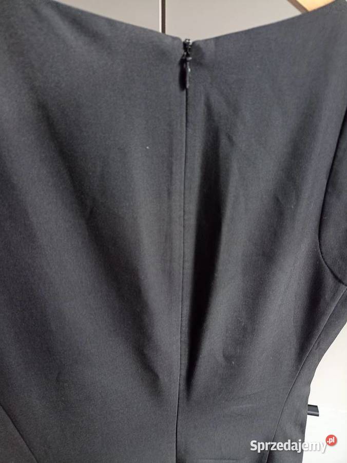 Sukienka Zara S czarna elegancka midi dopasowana wielkopolskie Czarnków