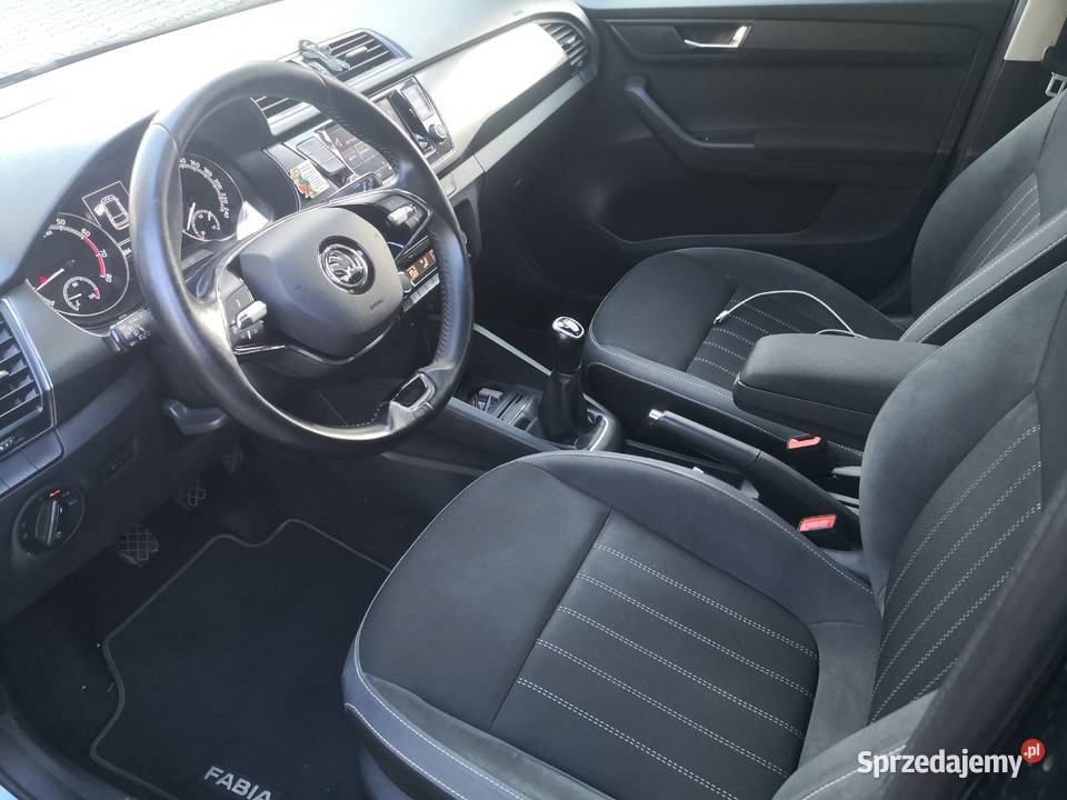 Skoda Fabia 10 TSI Style Szklany dach Serwis Aso elektryczne szyby
