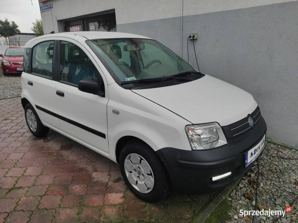 Fiat Panda Klimayzacja CTY elszyby ISOFIX radio śląskie