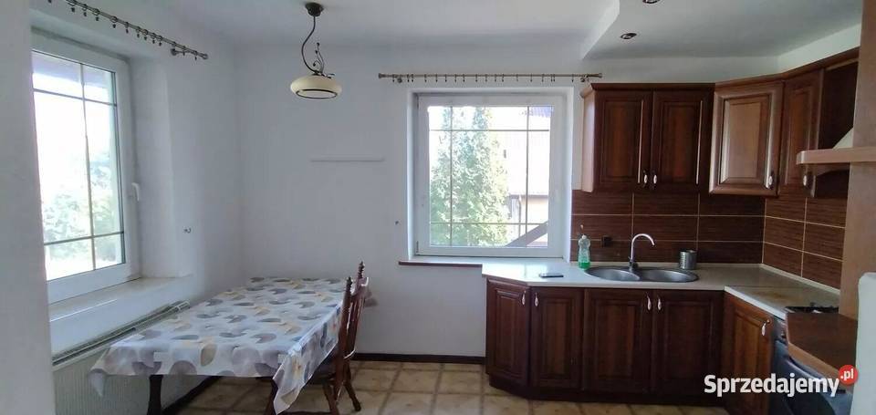 Dom wolnostojący na działce 1500m2 gmRusinów pow asfalt