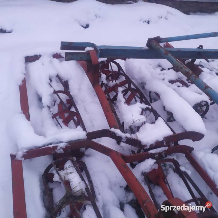 Agregat uprawowy przedsiewny szer 220 m Pniówek