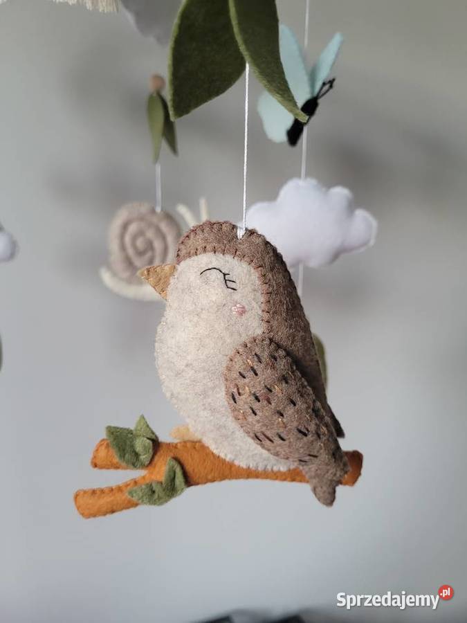 Karuzela do łóżeczka z filcu miętowa