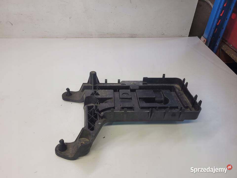 PODSTAWA AKUMLATORA AUDI VW 1K0915333B śląskie Przystajń sprzedam