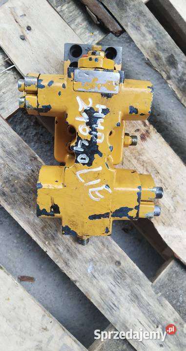 7 WYJŚĆ KOSTKA ZAWÓR ZAMEK HYDRAULICZNY LIEBHERR Kielce sprzedam