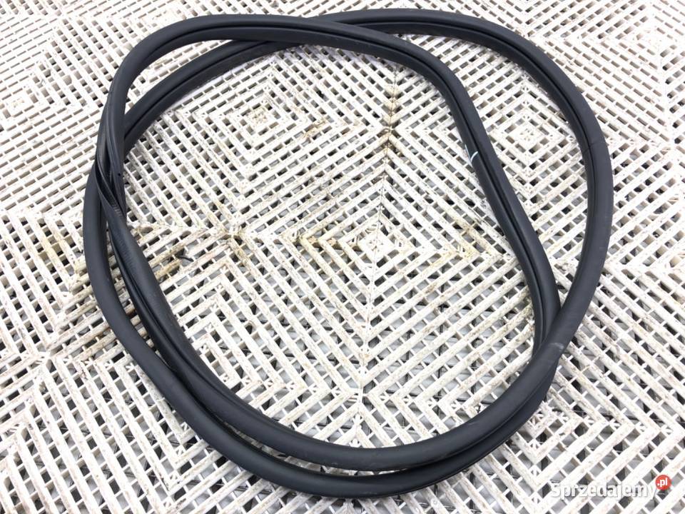 USZCZELKA DRZWI PRZÓD LEWA HYUNDAI i30 Hatchback podkarpackie