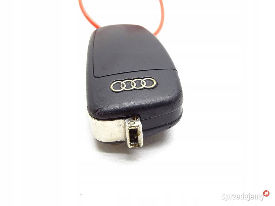 KLUCZYK PILOT NADAJNIK AUDI Q3 8U A1 8X 434 MHZ osobowe