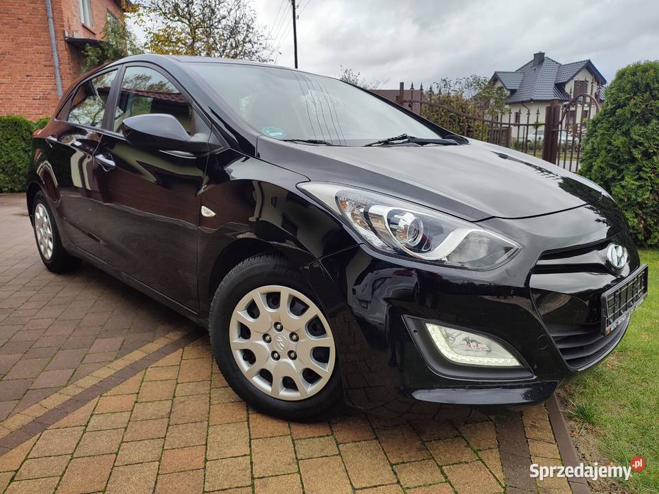 Hyundai i30 II 14 Benzyna Import Niemcy 2 klucze benzyna Turek sprzedam