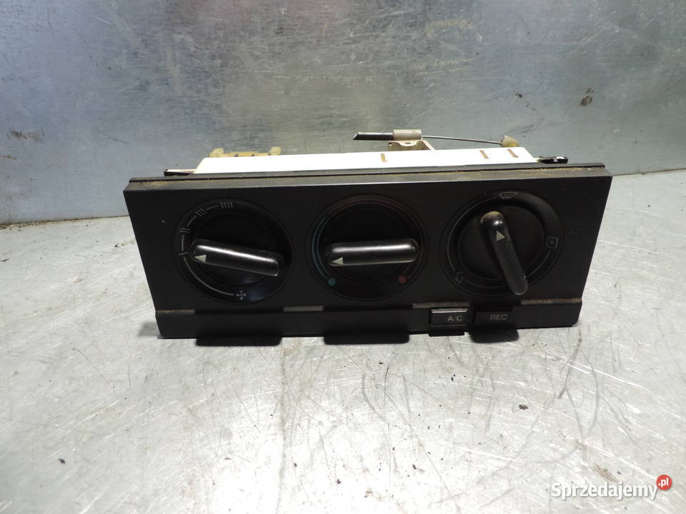 PANEL STEROWANIA NAWIEWU KLIMY 893959621 AUDI 80 Panele sterowania, przełączniki Nowy Sącz