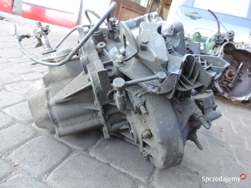 SKRZYNIA BIEGÓW HYUNDAI MATRIX 15 CRDI J42271 osobowe Nowy Sącz