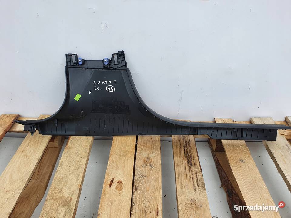 Opel Corsa F PRAWA OSŁONA PROGU listwa 39196906 Janów