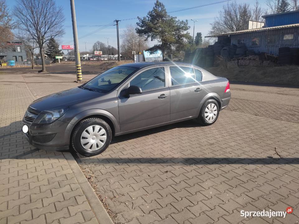 Opel Astra 2011 Polski Salon