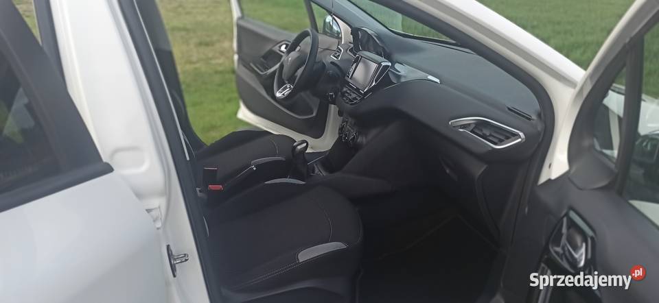 Peugeot 208 super stan kurtyny powietrzne łódzkie Bełchatów