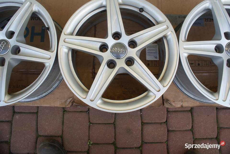 Felgi aluminiowe oryginalne Audi 7Jx16 5x112x666 Felgi