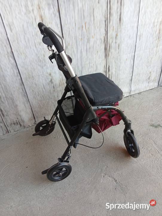 chodzik z siedziskiem i torbą na zakupy Byczyna