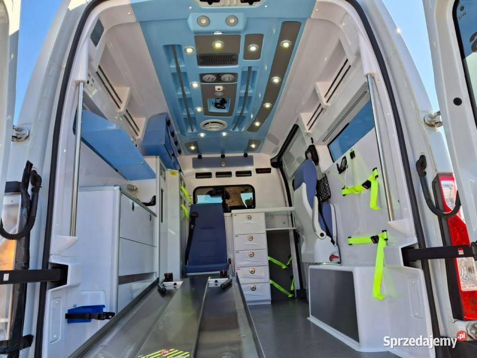 ambulansy Renault Master 23 dci 170 Ambulance 23 Specjalne Pleszew