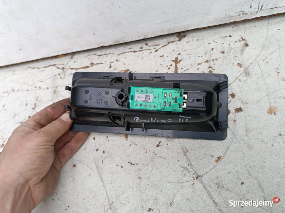 LAMPKA BAGAŻNIKA CITROEN BERLINGO III 08 16 HDI wielkopolskie sprzedam