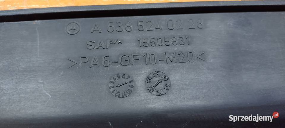 W638 pokrywa silnika 112 CDI Kornice