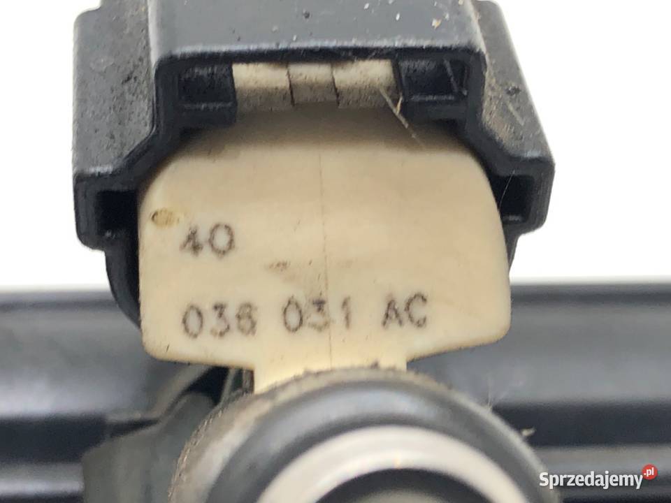 LISTWA WTRYSKOWA VW GOLF V 036133319BG 14 75