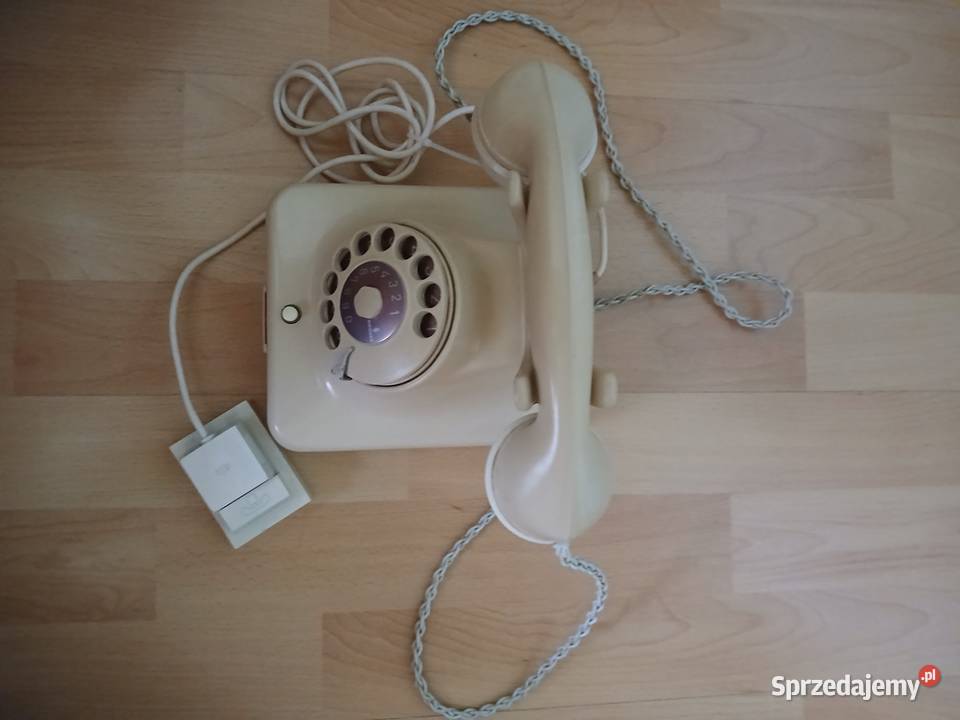 Telefon stacjonarny z lat 60 tych sprzedam