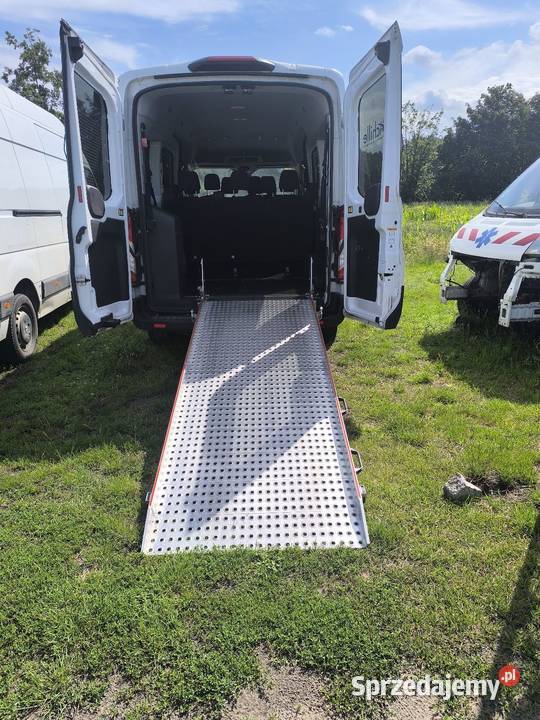 Ford Transit 20 9osobowy specjalny najazd wózka manualna Inowrocław