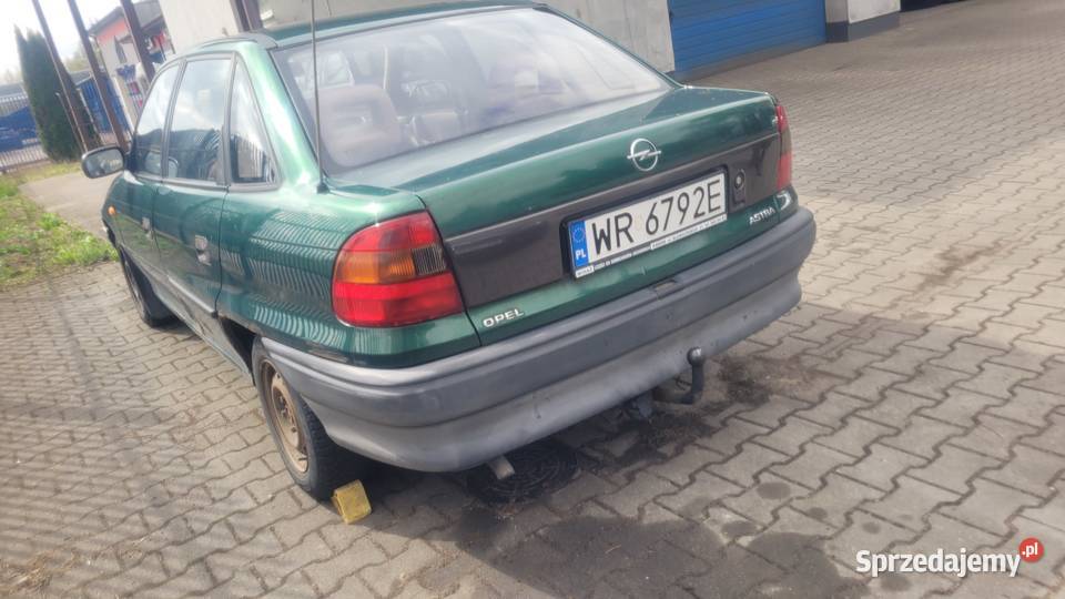 Opel Astra salon Polska 82KM Radom